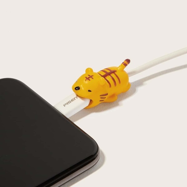 

Tiger Design USB Cable Protector