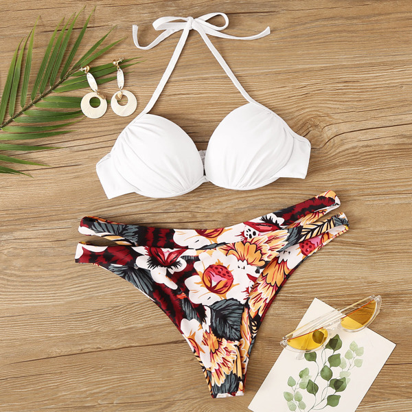

Ruched Underwire Top With Random Floral Bikini, Multicolor