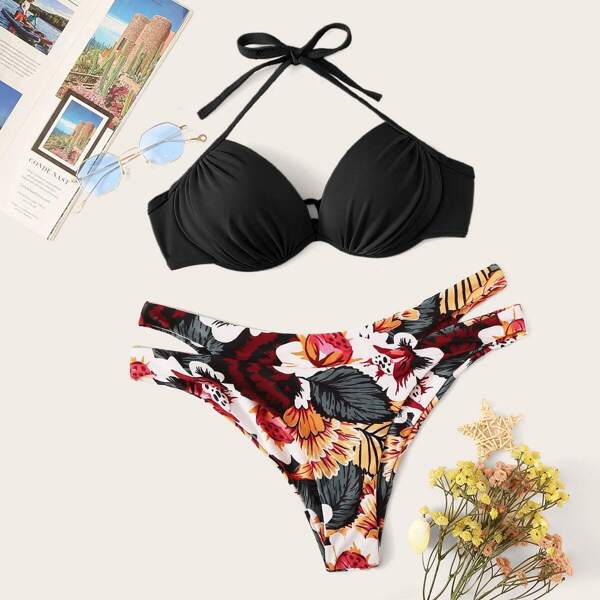 

Ruched Underwire Top With Random Floral Bikini