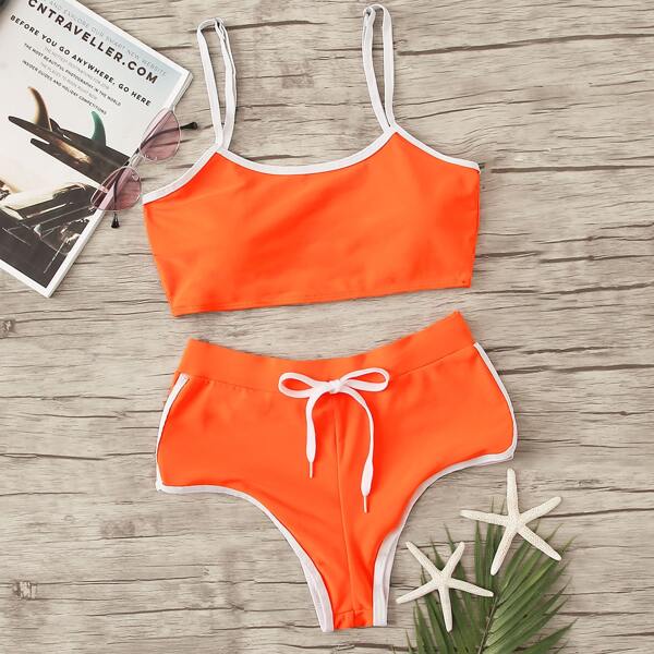 

Contrast Trim Top With Drawstring Panty Bikini Set