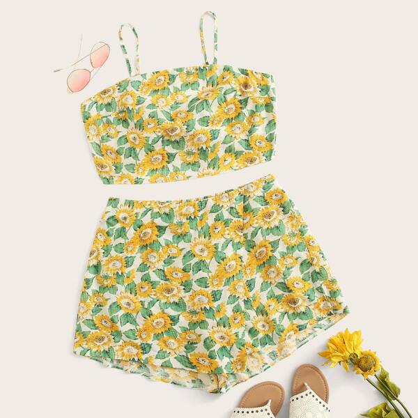 

Plus Sunflower Print Tie Back Crop Cami Top & Shorts