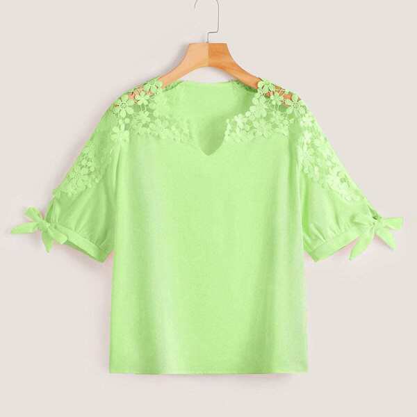 

Plus Guipure Lace Knot Cuff Neon Lime Blouse, Green bright