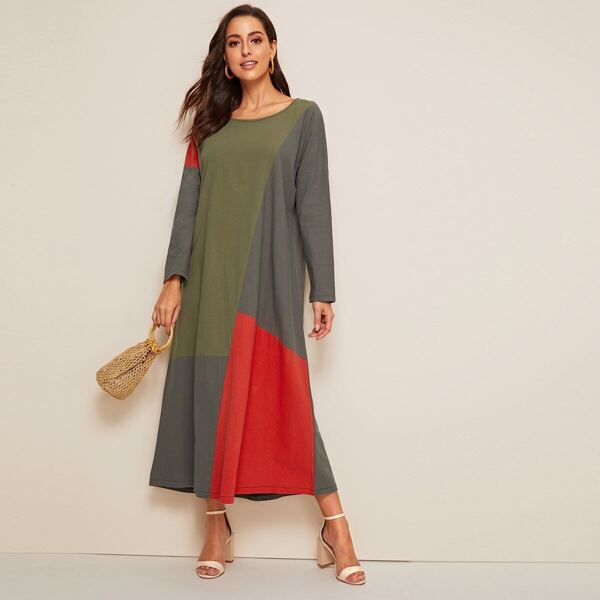 

Spliced Drop Shoulder Maxi Dress