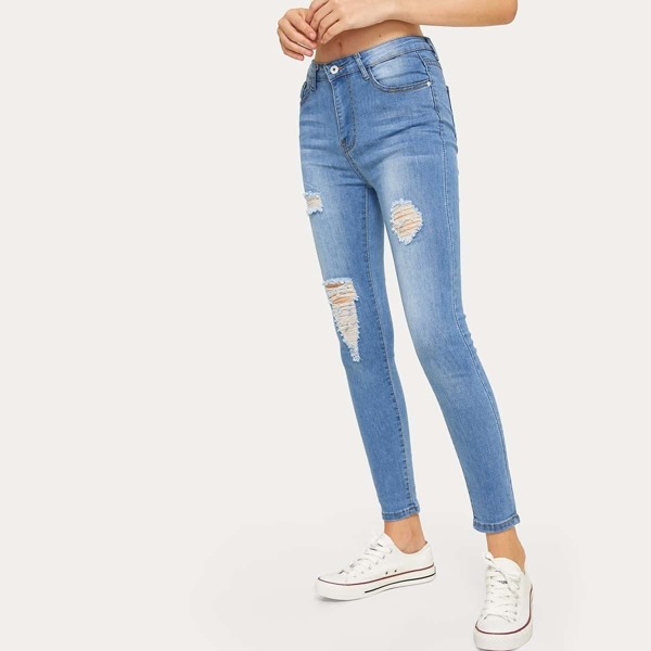 

Ripped Washed Jeans