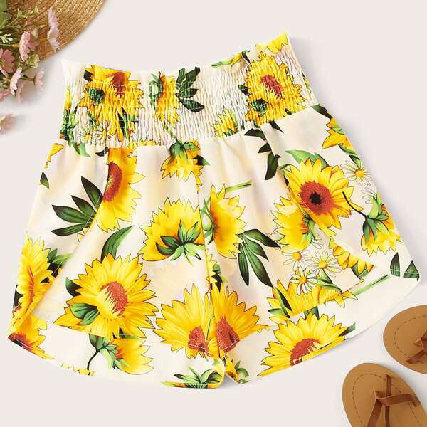 

Sunflower Print Shirred Waist Shorts