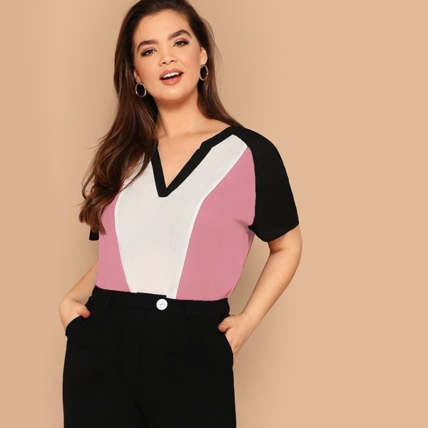 

Plus V-neck Raglan Sleeve Colorblock Top