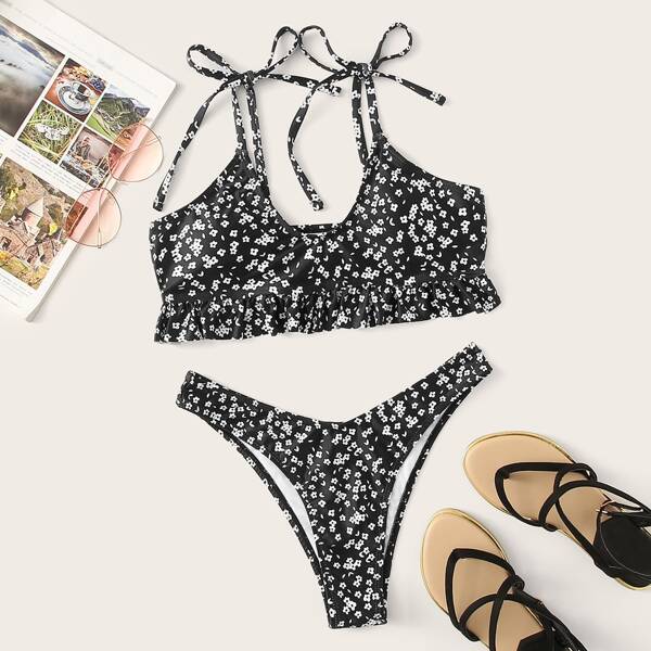 

Calico Print Frill Hem Top With High Cut Bikini