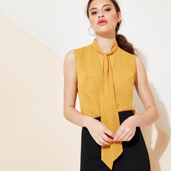 

Tie Neck Sleeveless Dalmatian Print Blouse