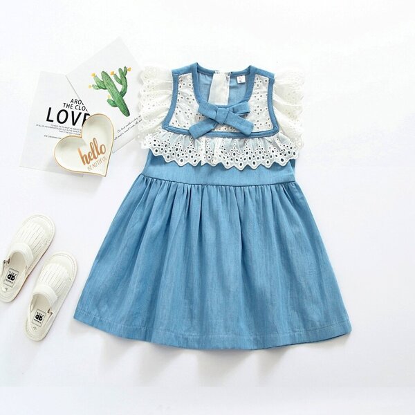 

Toddler Girls Contrast Schiffy Tie Front Smock Denim Dress