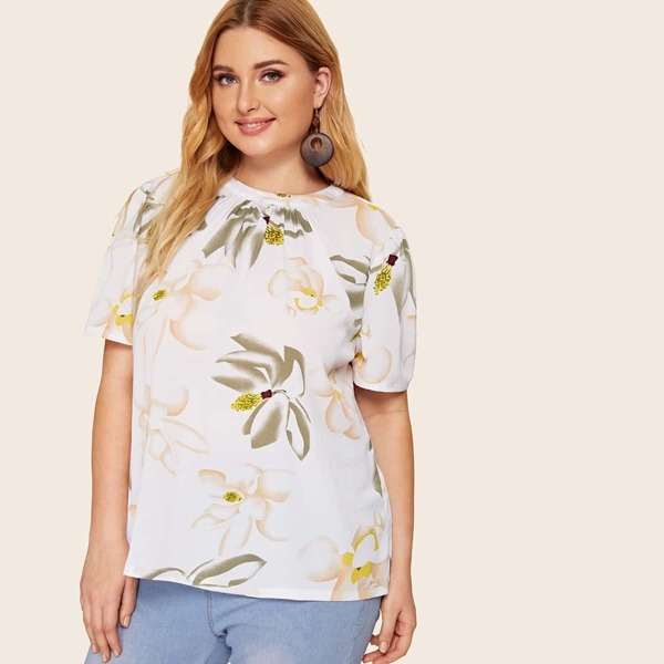 

Plus Gathered Neck Floral Print Top, White