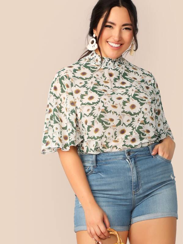 

Plus Floral Shirred Stand Neck Butterfly Sleeve Top, Multicolor, Yumi