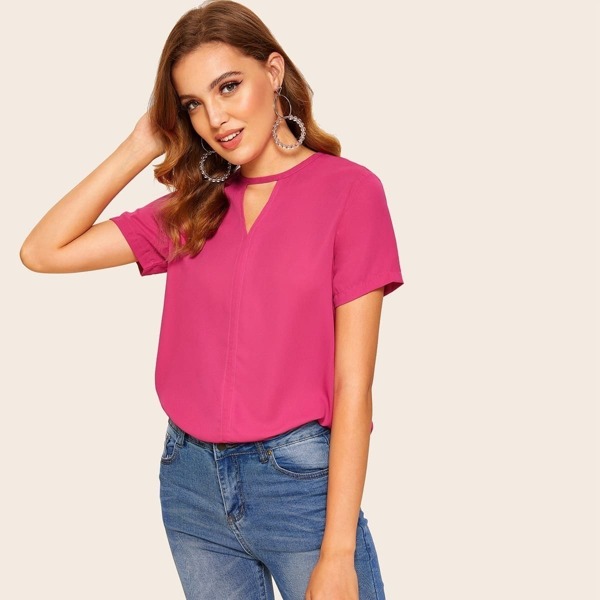 

Solid Pleated Detail Peekaboo Top
