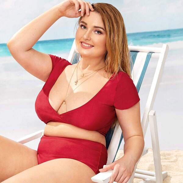

Plus Plunge Top With High Waist Two Piece Swimwear, Red