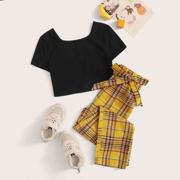 

Girls Scoop Neck Tee & Plaid Paperbag Waist Pants Set, Multicolor