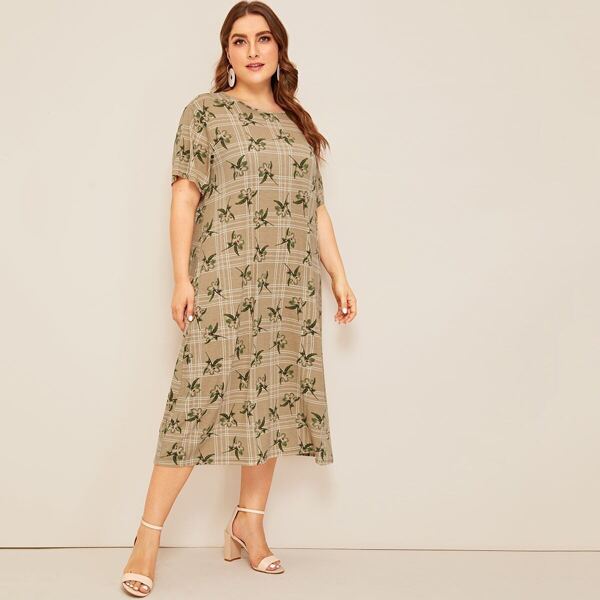

Plus Pocket Side Floral and Plaid Nightdress
