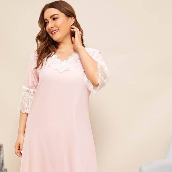 

Plus Lace Trim Night Dress, Pink pastel