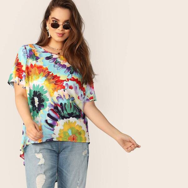 

Plus Splash Print Dip Hem Top