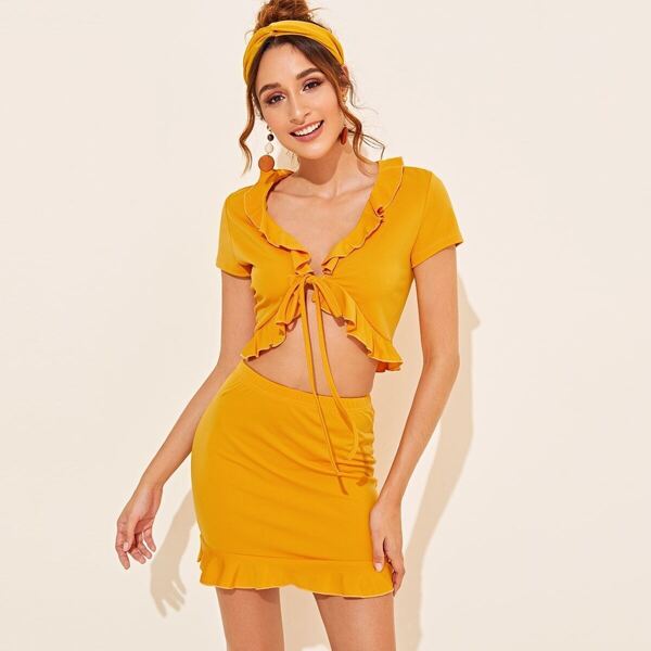 

Ruffle Trim Knotted Crop Top & Bodycon Skirt Set, Yellow