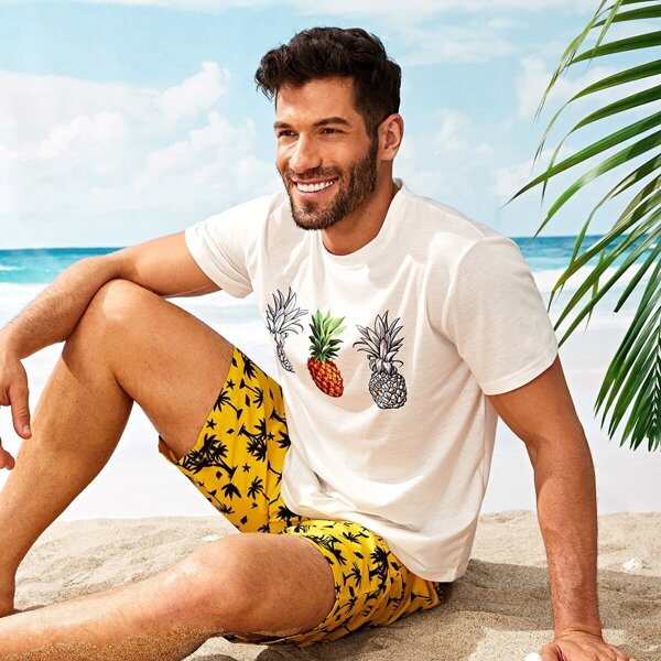 

Men Pineapple Print Tee