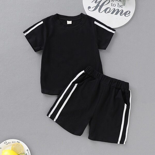 

Toddler Girls Side Stripe Tape Tee With Shorts