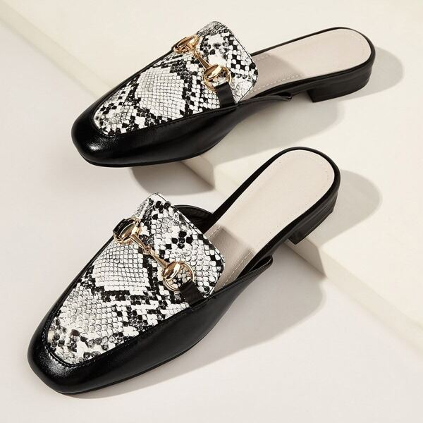 

Snakeskin Pattern Flat Mules