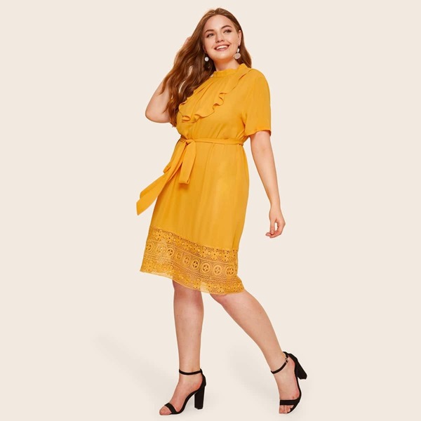 

Plus Pleated Flounce Neck Lace Hem Dress With Belt, Yellow