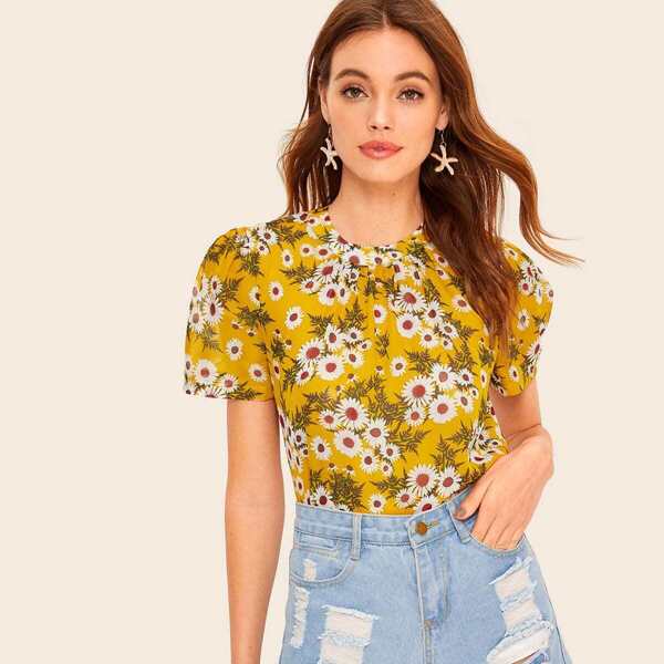 

Floral Print Crinkle Detail Puff Sleeve Top