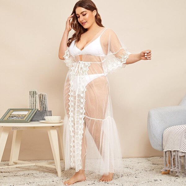 

Plus Sheer Robe & Belt Without Lingerie Set, White