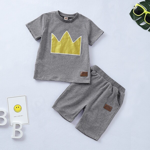 

Toddler Boys Imperial Crown Print Patched Tee With Shorts, Grey