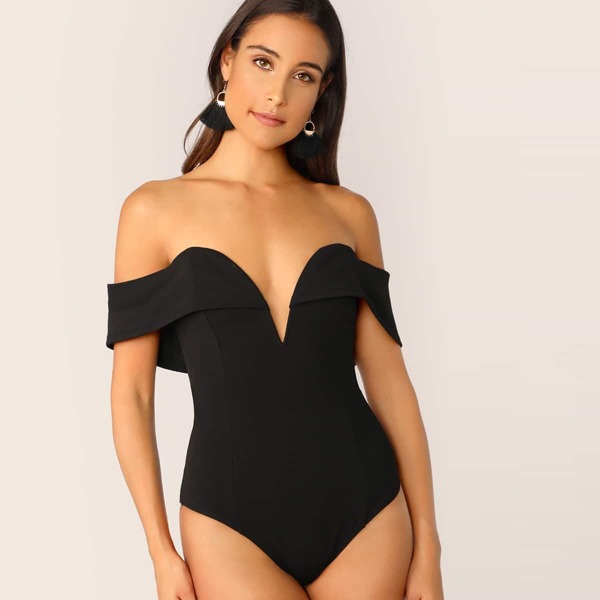 

V Bar Foldover Plunging Off Shoulder Bodysuit