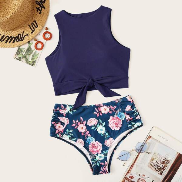

Knot Hem Top With Random Floral Bikini Set