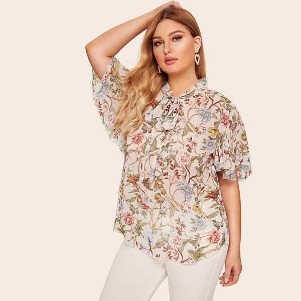 

Plus Tie Neck Floral Print Blouse