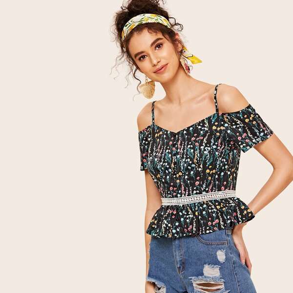 

Ditsy Floral Cold-shoulder Ruffle Hem Cami Blouse
