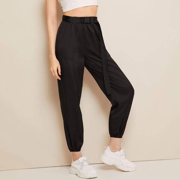 

Buckle Belted Pocket Patch Crop Wind Pants, Black