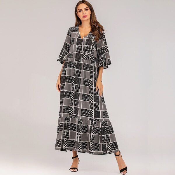 

Polka Dot & Geometric Print Ruffle Hem Maxi Dress