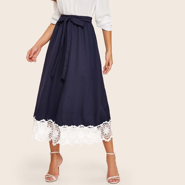

Contrast Lace Tie Front Skirt