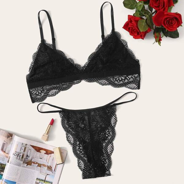 

Plus Contrast Lace Scallop Trim Lingerie Set, Black