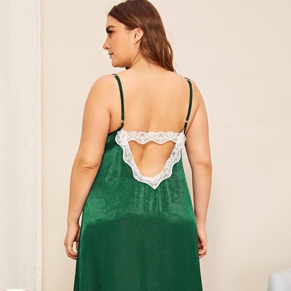 

Plus Lace Trim Cut-out Caim Night Dress