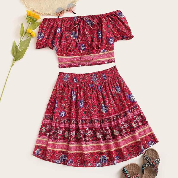 

Plus Ditsy Floral Shirred Top With Skirt