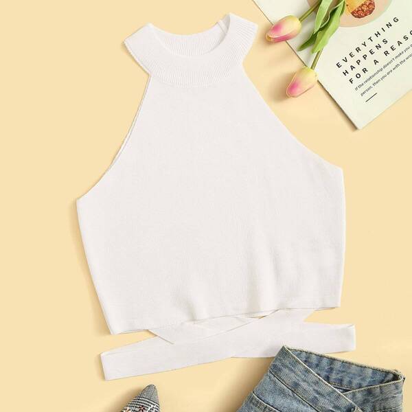 

Criss-cross Form Fitting Crop Halter Top