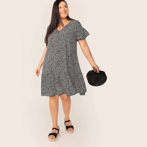 

Plus Ruffle Sleeve Button Front Ditsy Floral Dress, Black and white