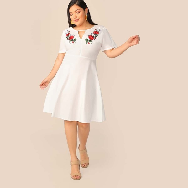 

Plus Keyhole Neck Embroidered Skater Dress