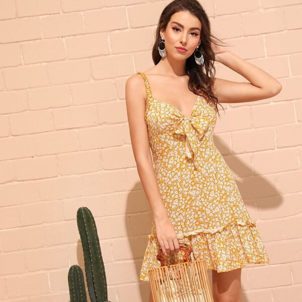 

Knot Front Frilled Trim Ditsy Floral Sundress
