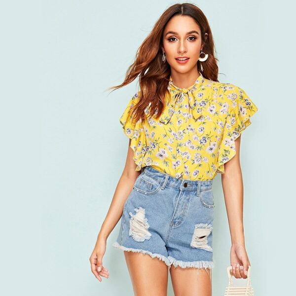 

Tie Neck Ruffle Sleeve Floral Print Blouse