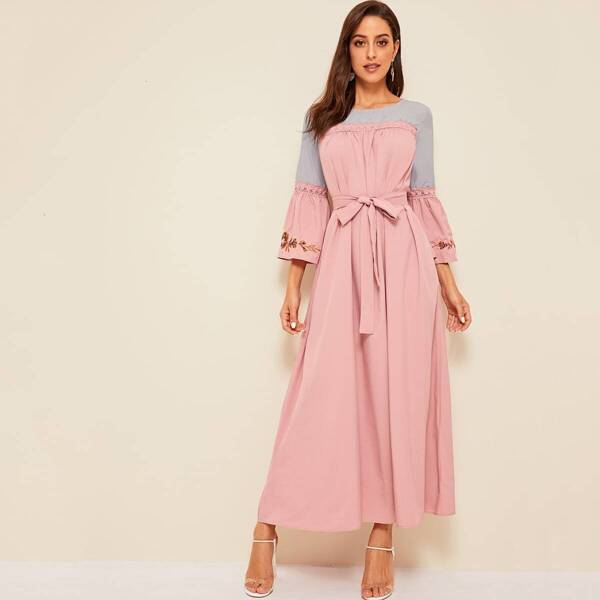 

Floral Bell Sleeve Lace Insert Belted Dress, Pink
