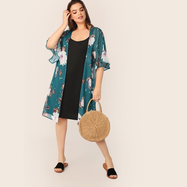 

Plus Open Front Flounce Sleeve Floral Kimono