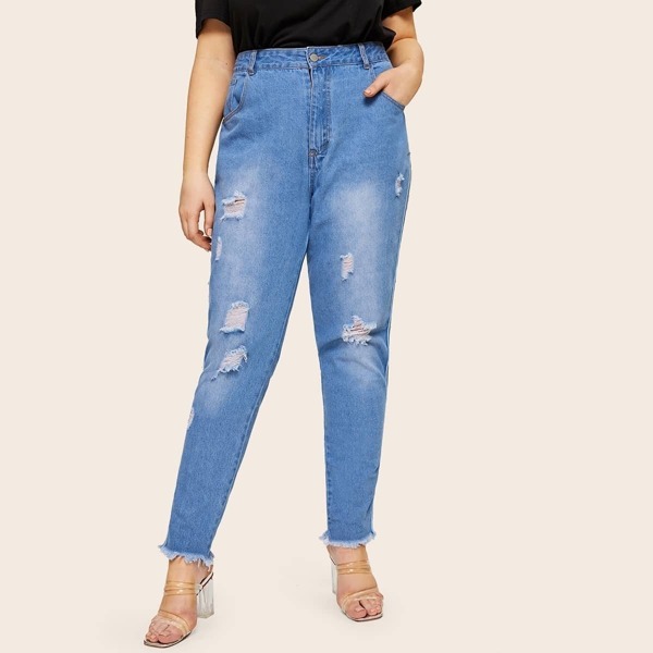 

Plus Raw Hem Ripped Jeans
