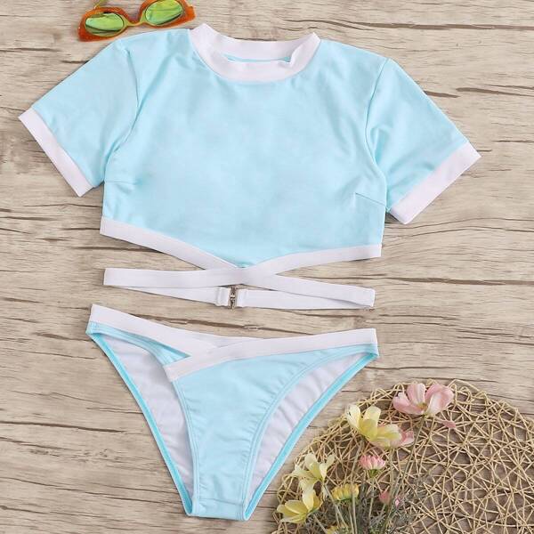 

Contrast Trim Short Sleeve Two Piece Swimwear