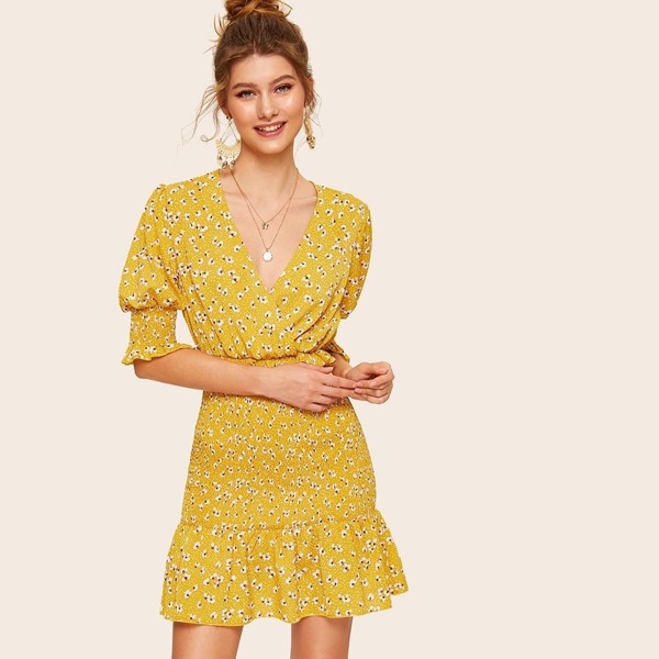 

Ditsy Floral Shirred Panel Ruffle Wrap Dress
