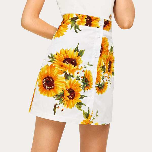 

Floral Print Button Detail Skirt